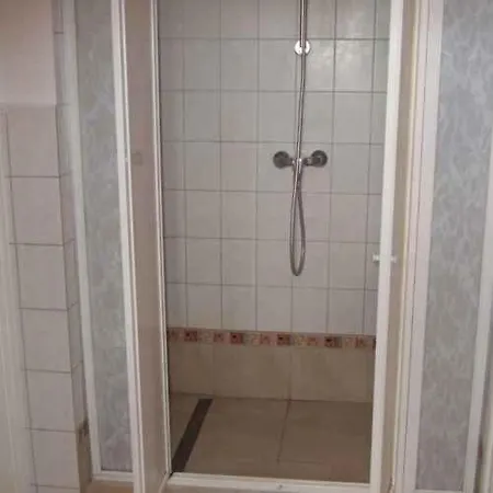 In 48126 Apartman